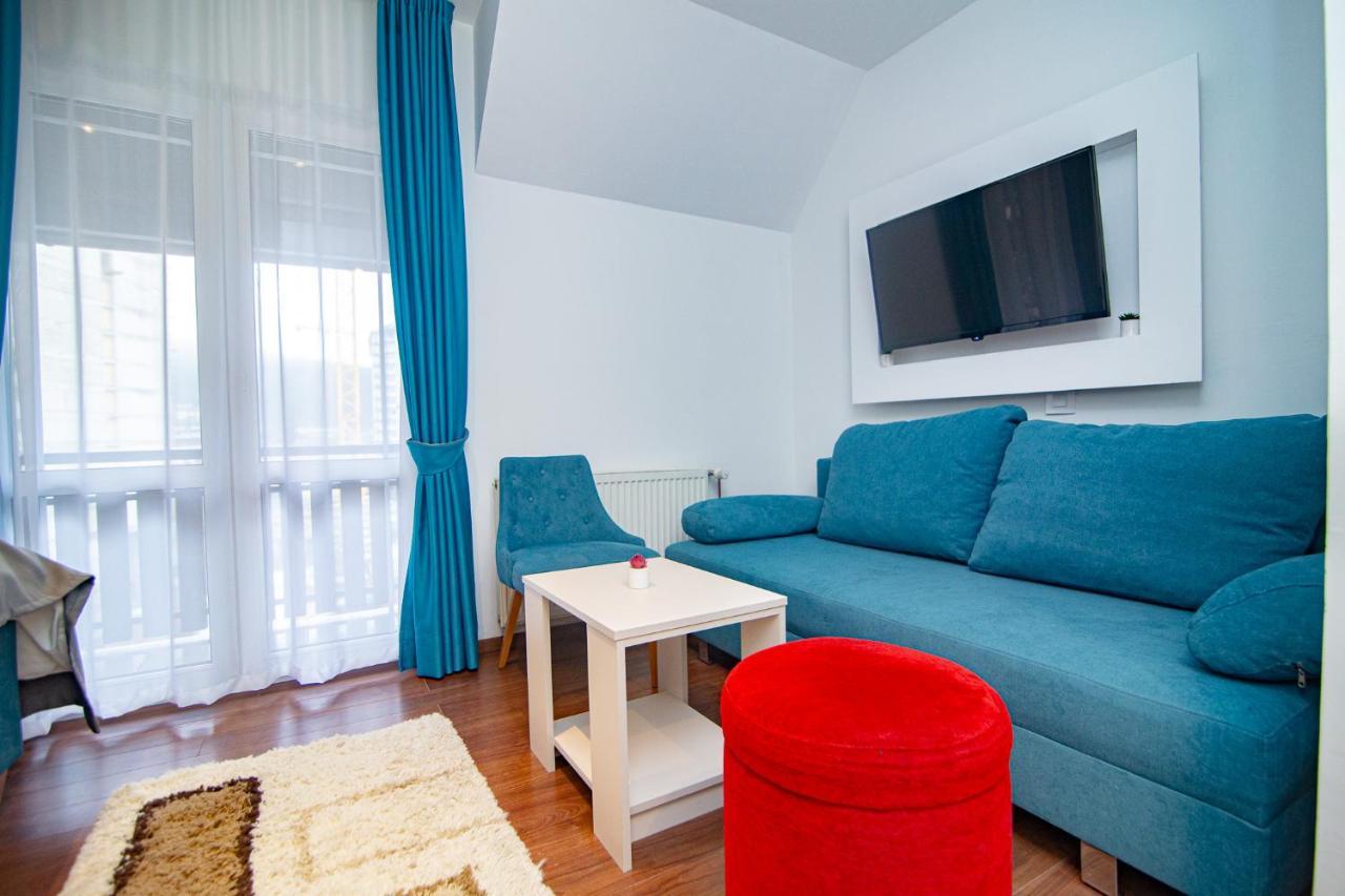 Hotel Konaciste Akustik Zlatibor Bagian luar foto