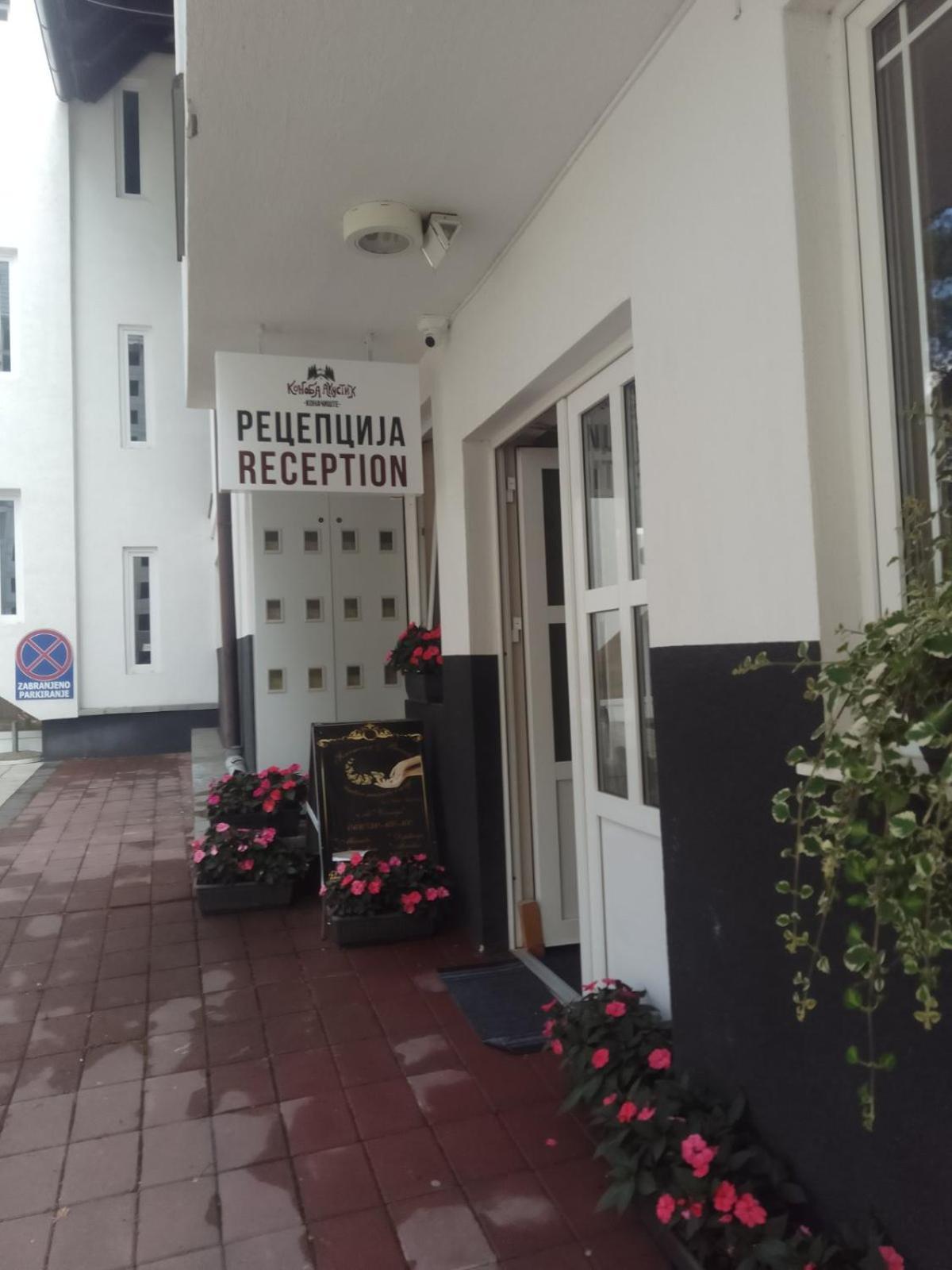 Hotel Konaciste Akustik Zlatibor Bagian luar foto