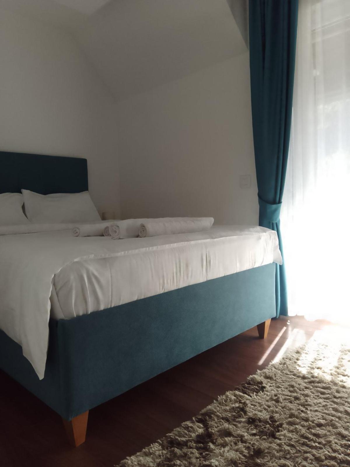 Hotel Konaciste Akustik Zlatibor Bagian luar foto